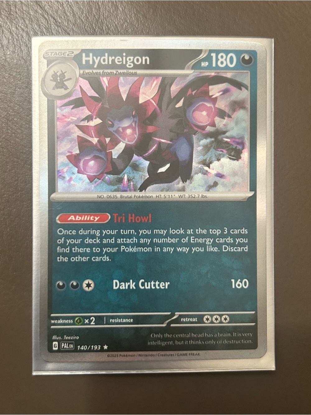 POKÉMON Hydreigon (140/193) RARE HOLO-2023yr/in a International Sleeve